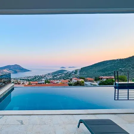 Hadi Villa